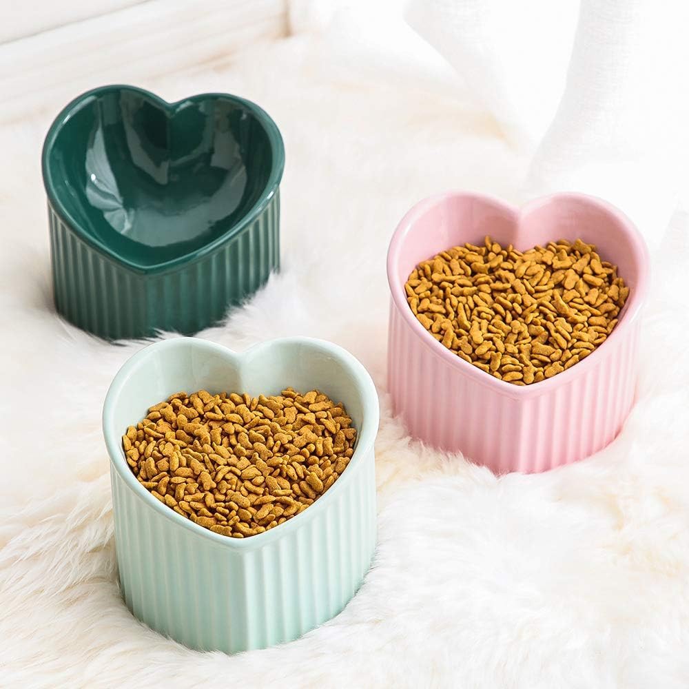 Elevate Your Cat's Dining Experience with Our Stylish White Ceramic Raised Bowls - Perfect for Large Breeds!